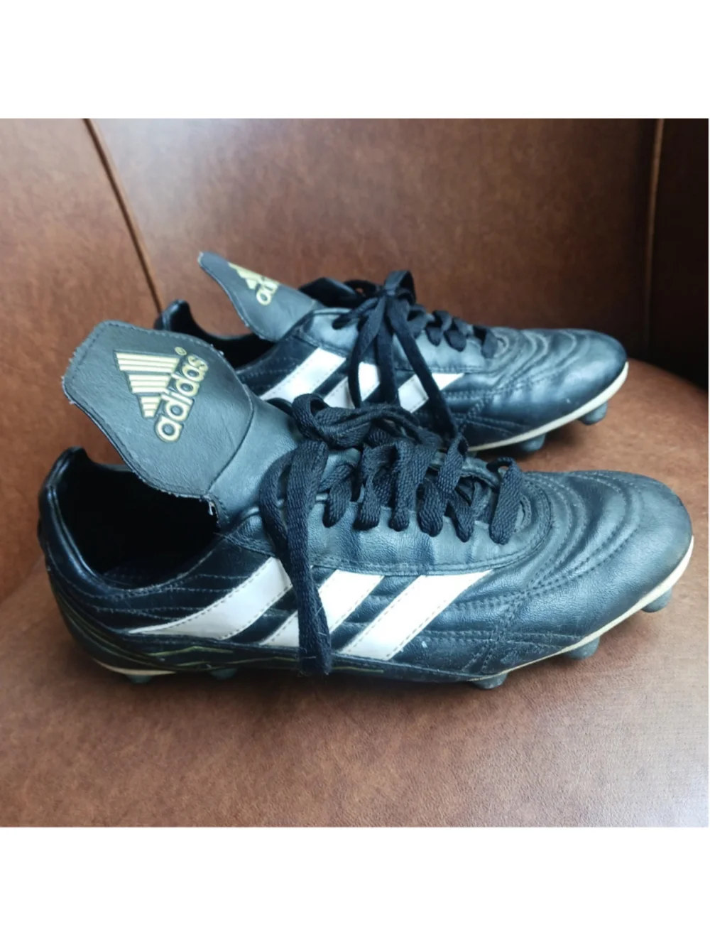 Adidas Soccer Football Cleats Women's 7.5 Hard Ground Black White Gold
